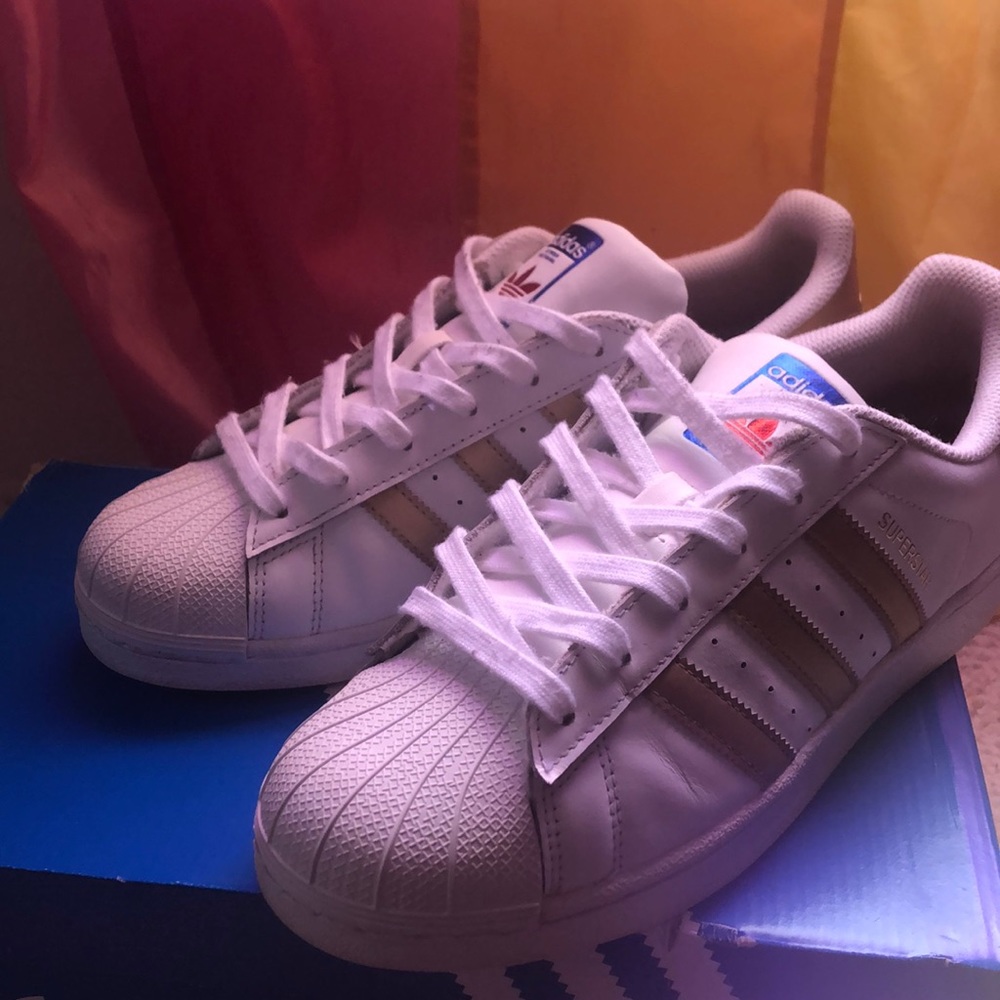 Adidas Superstar